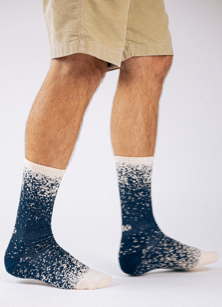 Athletic Distorted Gradient | Off White