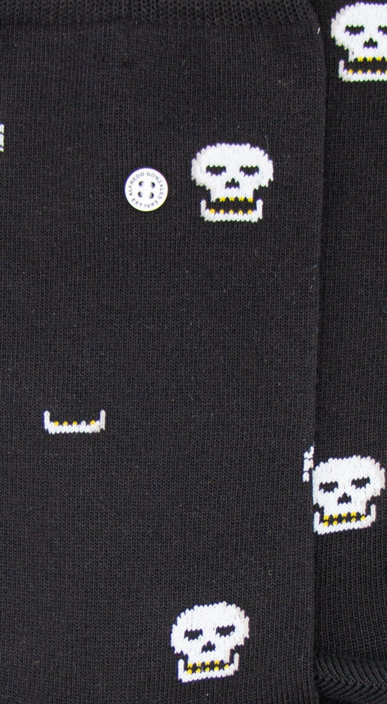 Skulls | Black