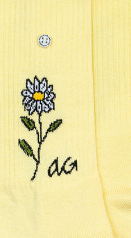 Athletic Icon Daisy | Light Yellow