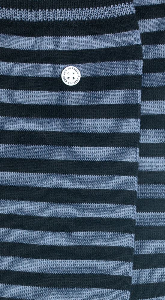 Stripes | Black
